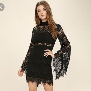 New Minkpink Drama Queen Lace Dramatic Dress